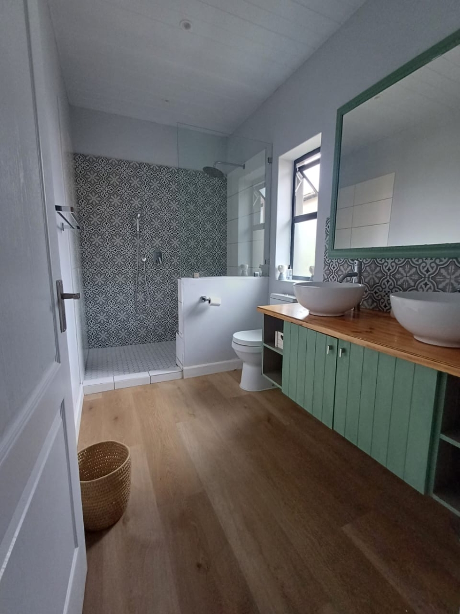 To Let 4 Bedroom Property for Rent in The Hill Western Cape